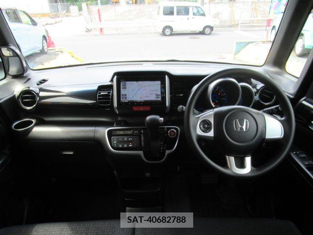 Honda N BOX CUSTOM 2015-10 252343-1