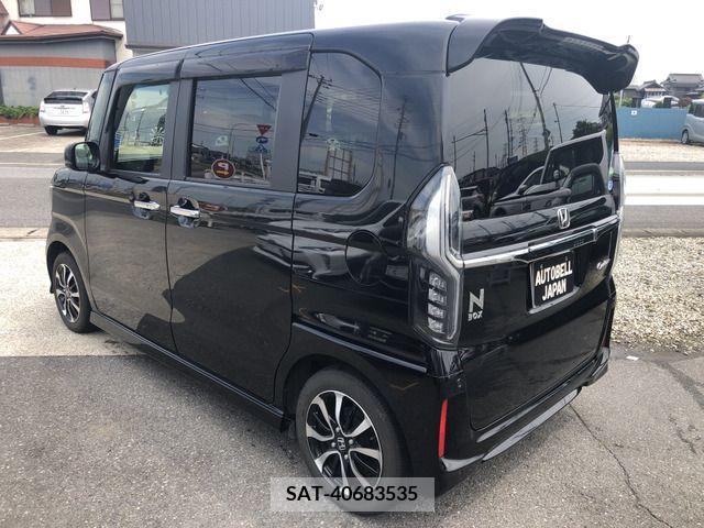 Honda N BOX CUSTOM 2019-10 279216-18