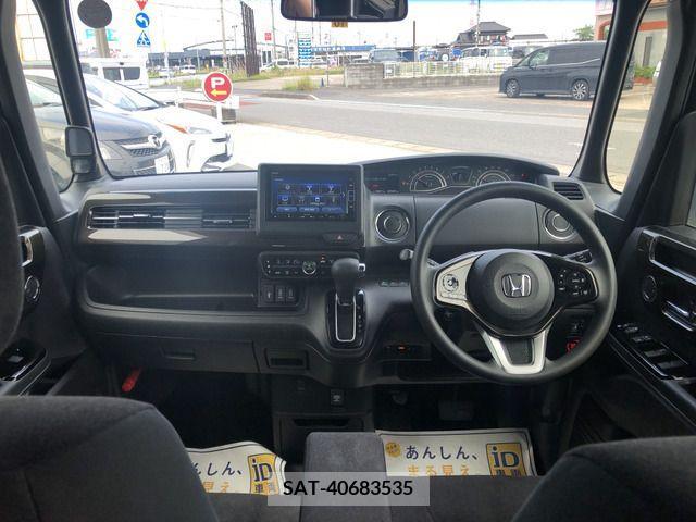 Honda N BOX CUSTOM 2019-10 279216-2