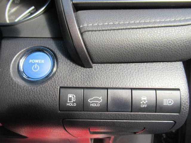 Toyota CAMRY HYBRID 2021-06 182582-23
