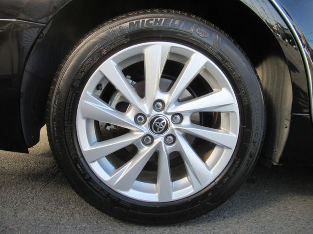 Toyota CAMRY HYBRID 2021-06 182582-7
