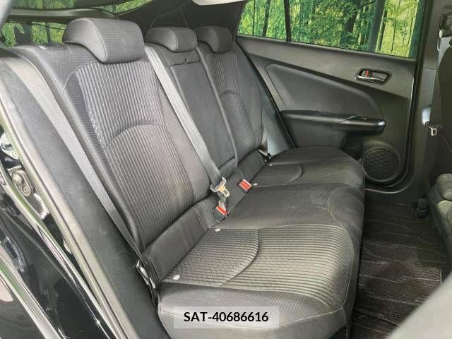 Toyota PRIUS 2015-12 329310-9