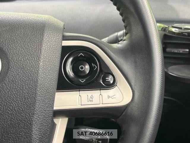 Toyota PRIUS 2015-12 329310-5