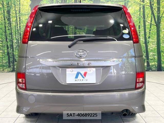 Toyota ISIS 2008-11 391468-15