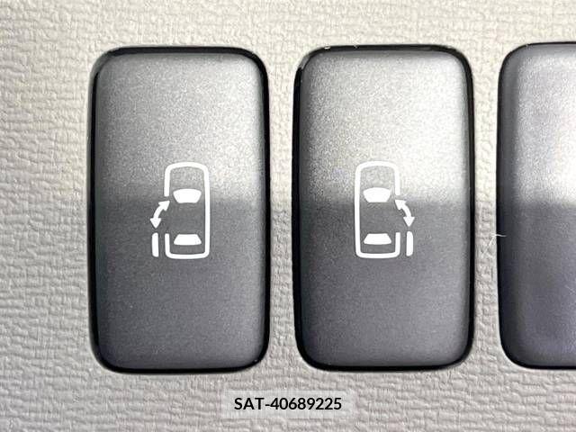 Toyota ISIS 2008-11 391468-2