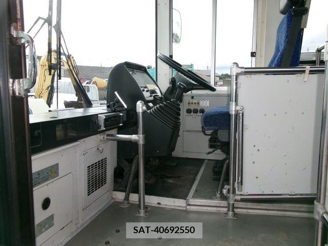 Nissan SPACE RUNNER 2002-01 203435-11
