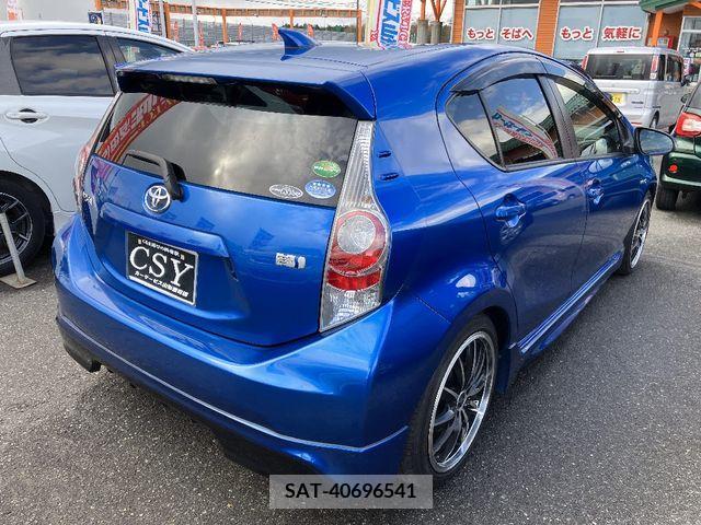 Toyota AQUA 2014-09 211854-2