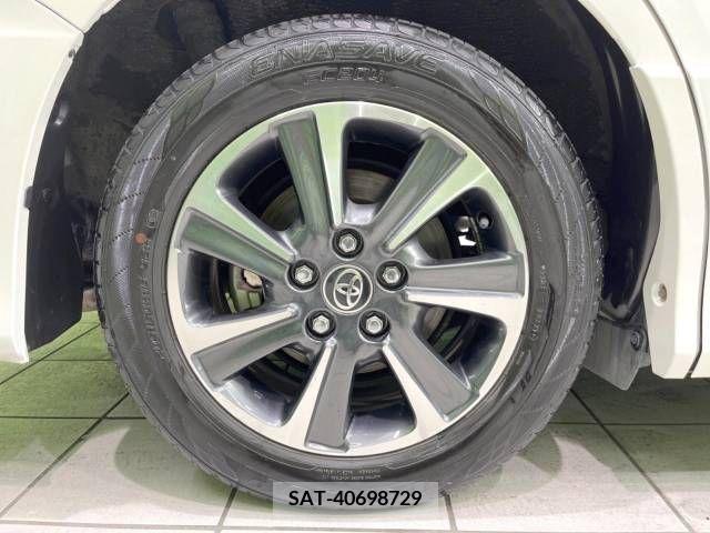 Toyota VOXY 2017-07 289128-14