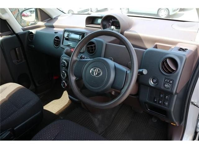 Toyota SPADE 2014-06 5633-4
