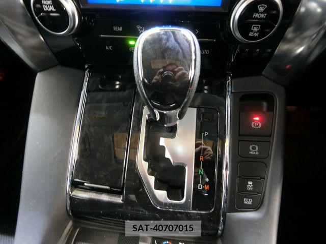 Toyota ALPHARD 2019-12 207987-5