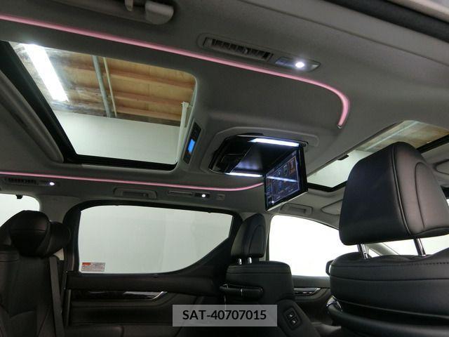 Toyota ALPHARD 2019-12 207987-6