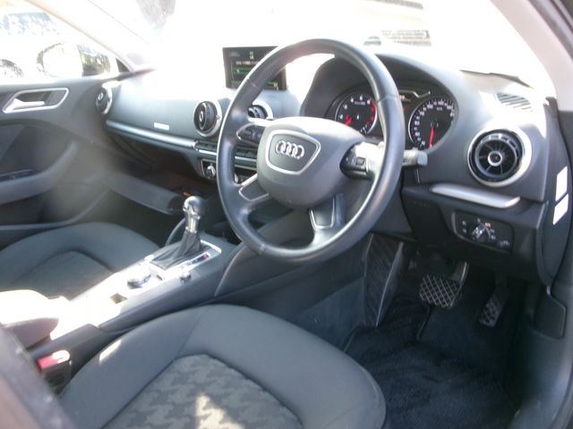 Audi A3 2016-11 184020-1