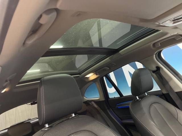 Bmw X1 2021-03 183940-3