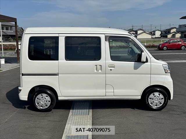 Daihatsu HIJET CARGO 2021-06 249096-8