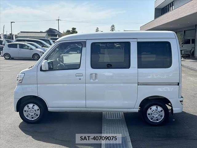 Daihatsu HIJET CARGO 2021-06 249096-7
