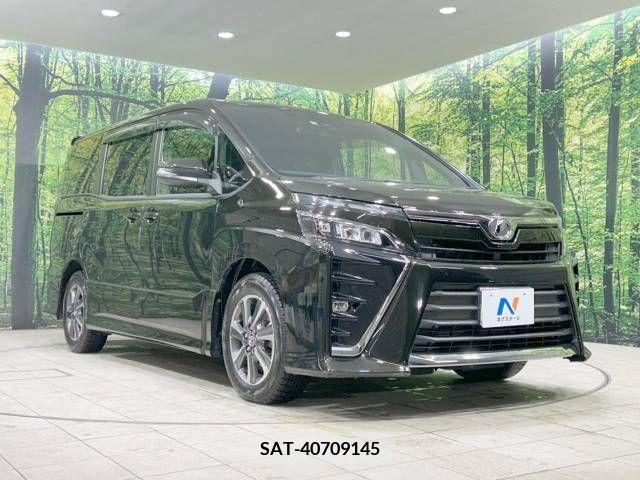 Toyota VOXY 2017-12 219485-17
