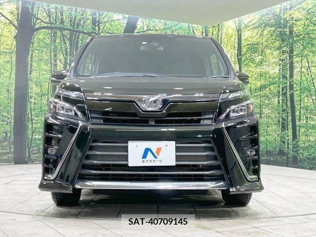 Toyota VOXY 2017-12 219485-15