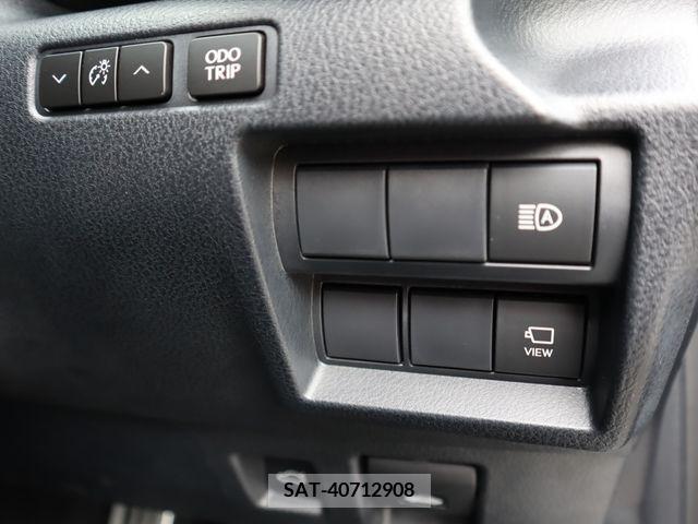 Lexus IS 2022-03 275465-19