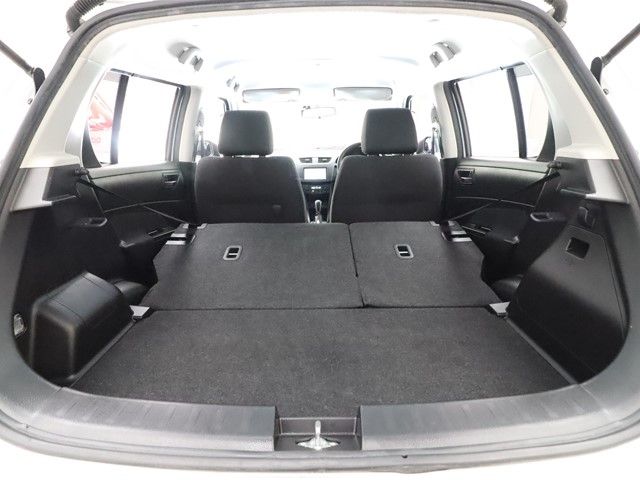 Suzuki SWIFT 2011-04 26927-8