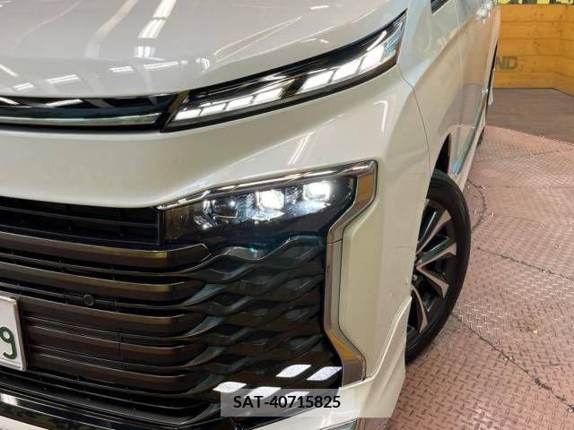 Toyota VOXY 2023-05 333212-13