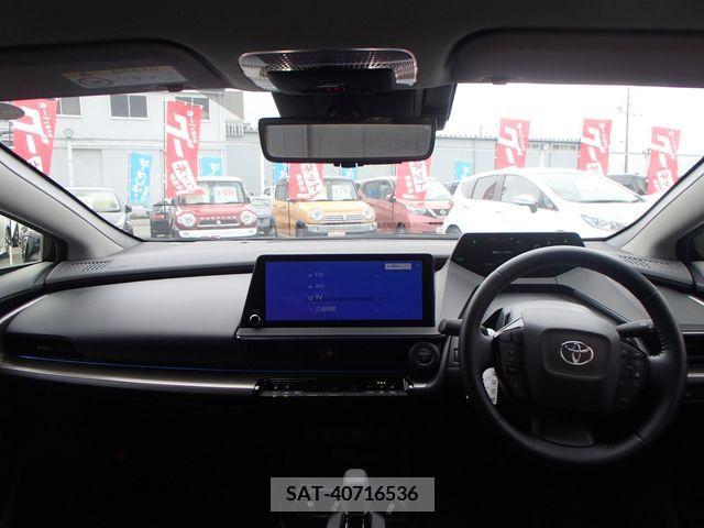 Toyota PRIUS 2023-06 341321-2
