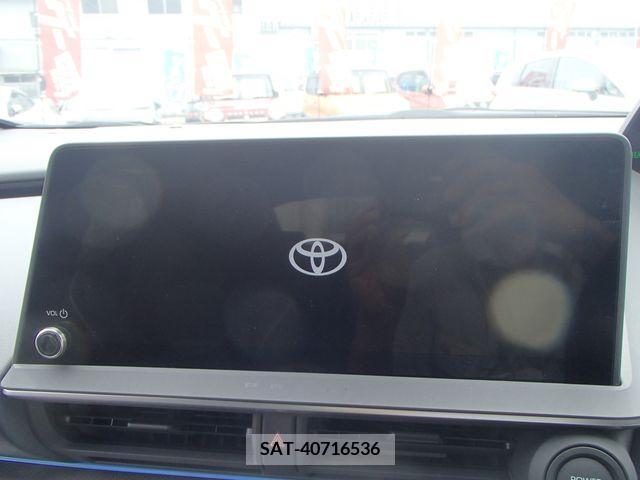 Toyota PRIUS 2023-06 341321-13