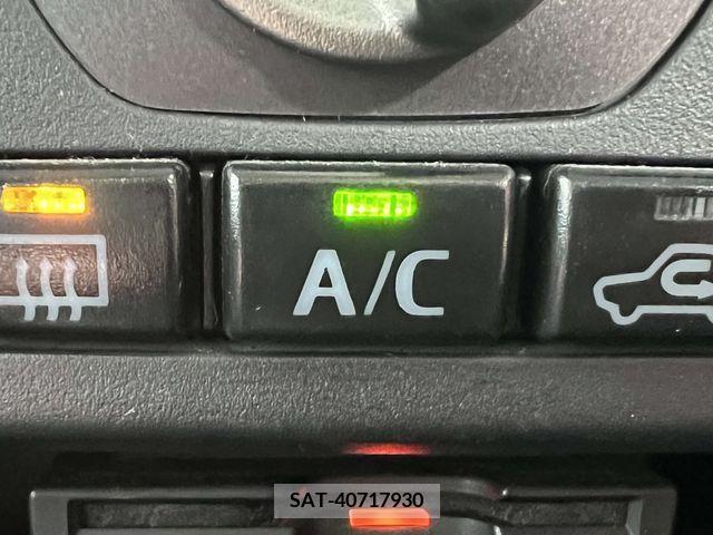 Nissan KICKS 2009-04 304919-21