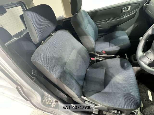 Nissan KICKS 2009-04 304919-10