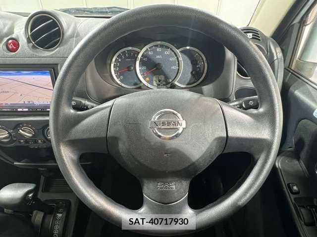 Nissan KICKS 2009-04 304919-18