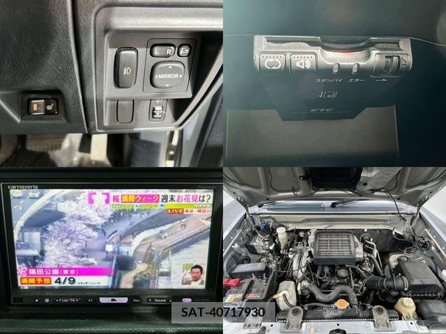 Nissan KICKS 2009-04 304919-25