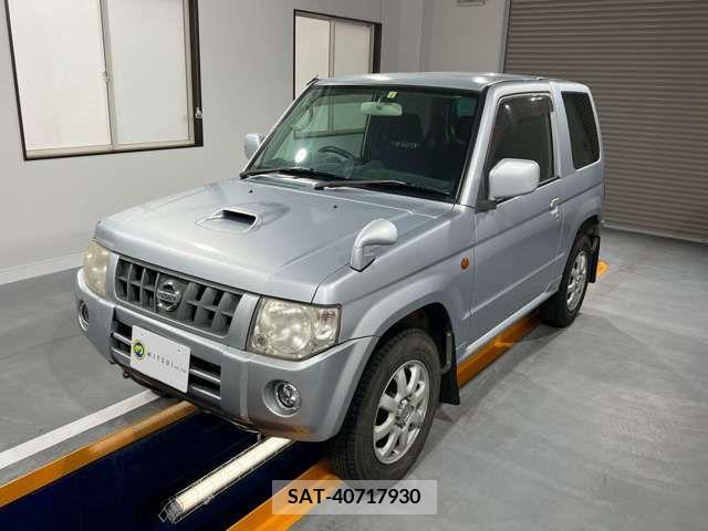 Nissan KICKS 2009-04 304919-3