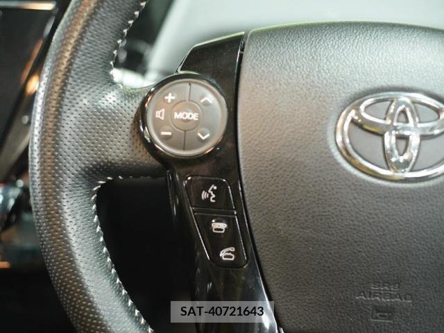 Toyota PRIUS ALPHA 2016-07 255561-16