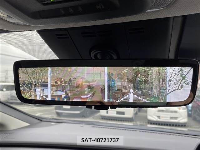 Toyota PRIUS 2023-08 281801-5