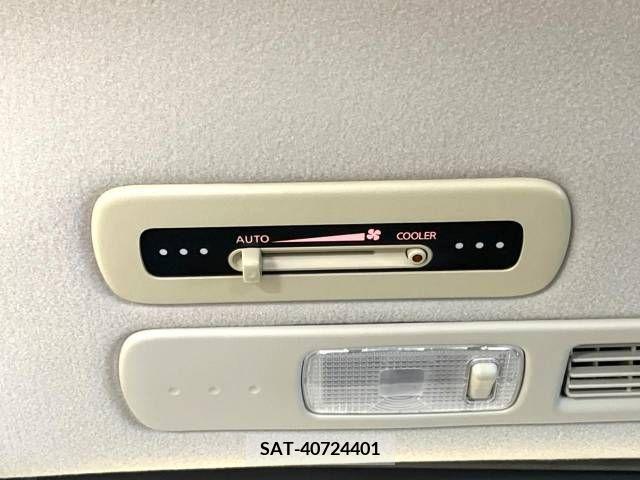 Nissan SERENA 2010-02 251639-7