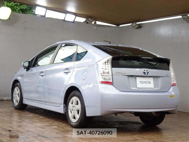 Toyota PRIUS 2010-02 322091-2