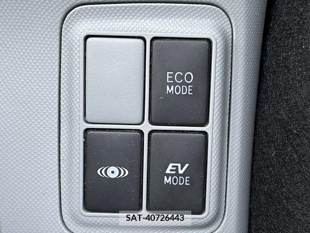 Toyota AQUA 2012-04 314139-15