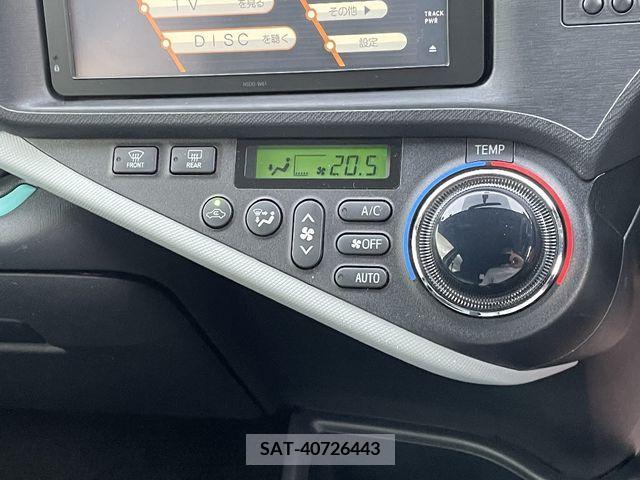 Toyota AQUA 2012-04 314139-14