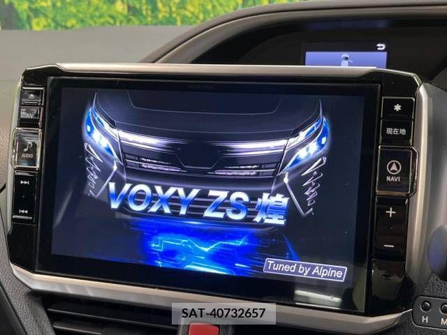 Toyota VOXY 2018-03 215780-2