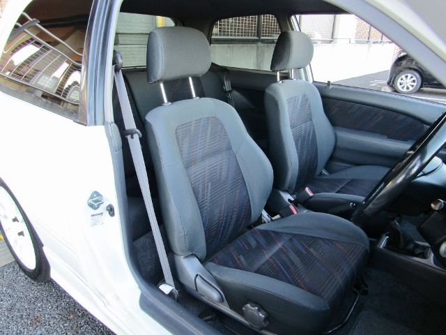 Toyota STARLET 1999-03 20017-9