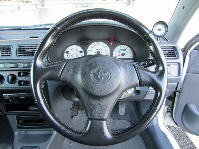 Toyota STARLET 1999-03 20017-13