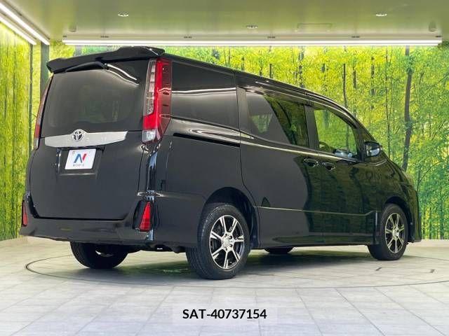 Toyota NOAH 2014-10 365161-18