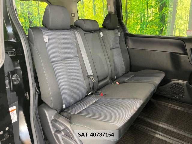 Toyota NOAH 2014-10 365161-9