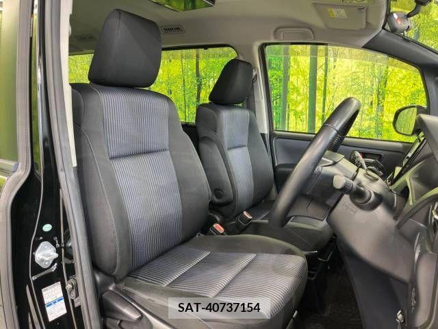Toyota NOAH 2014-10 365161-8