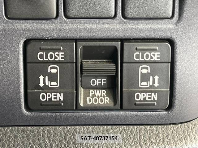 Toyota NOAH 2014-10 365161-3