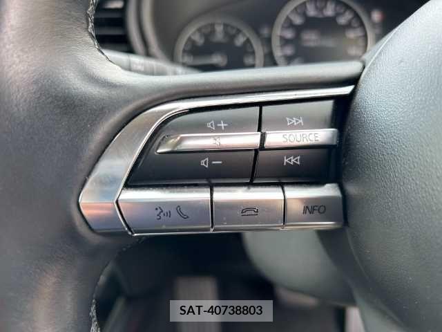 Mazda CX-30 2022-06 331989-12