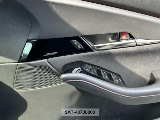 Mazda CX-30 2022-06 331989-18