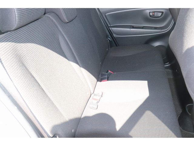 Toyota VITZ HYBRID 2017-08 182875-20