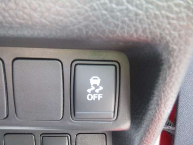 Nissan X-TRAIL 2015-10 7412-5