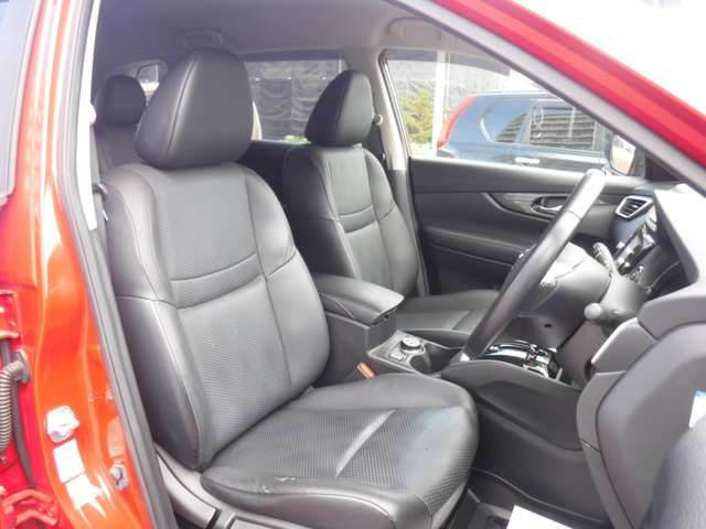 Nissan X-TRAIL 2015-10 7412-10