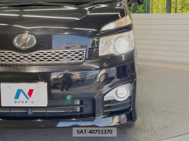 Toyota VOXY 2012-06 327844-13
